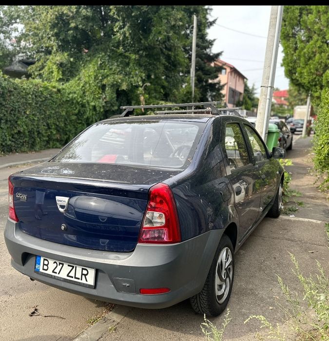 Vând Dacia 1.4benzina