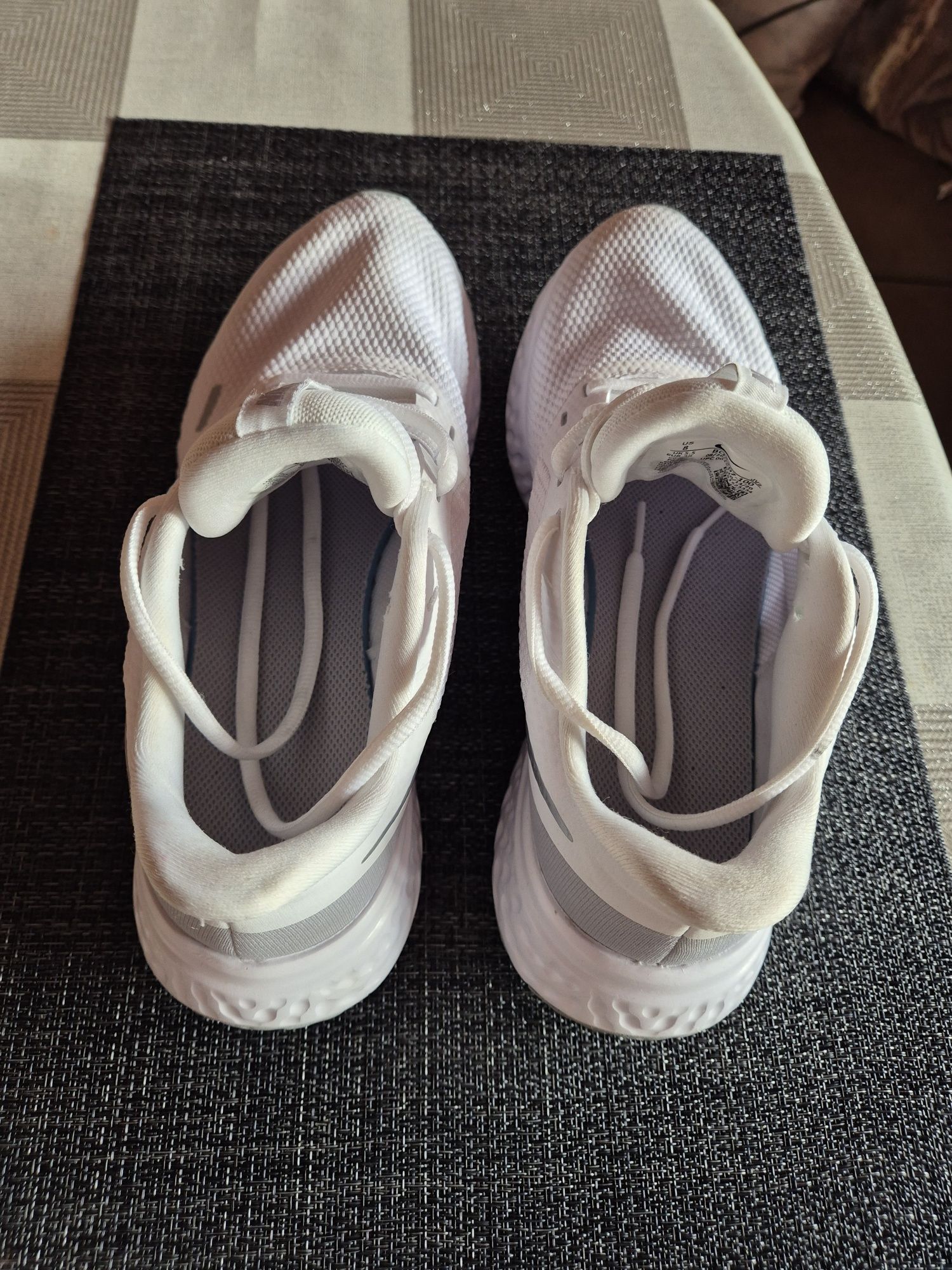 Дамски маратонки Nike 39н