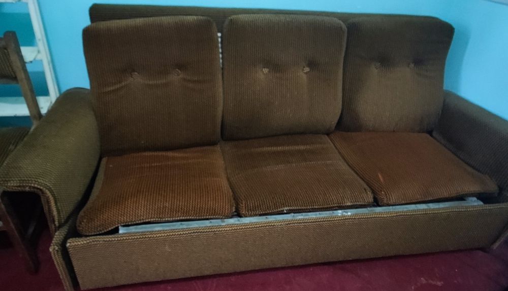 Тез ва арзон сотувдаги мебеллар