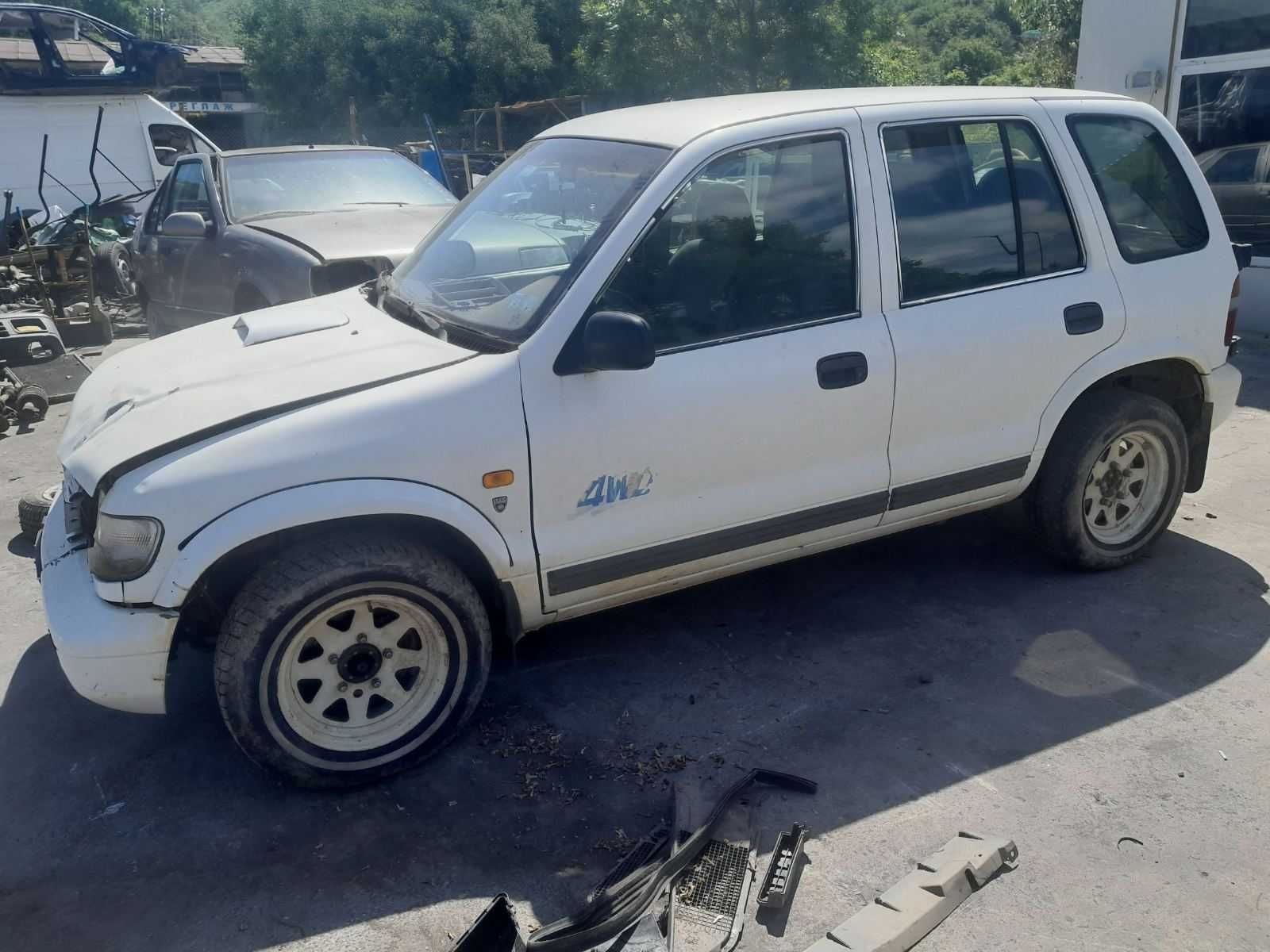 Kia Sportage 2.0 tdi 98 г на части