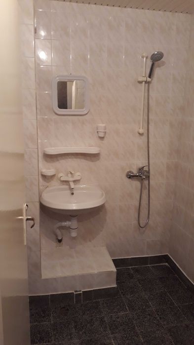 Дава се под наем Двустаен апартамент в Хасково, Бадема - 68 кв.м за 153 € - Снимка #10