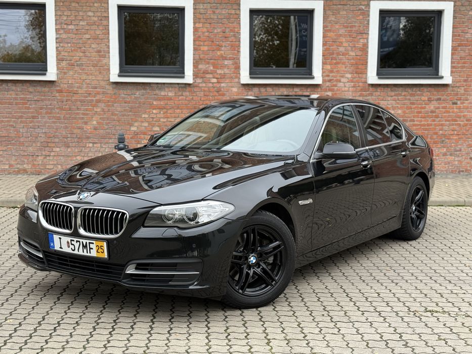 BMW - 520D / 3 Butoane / Head Up / Ventilatie / Keyless / Euro 6