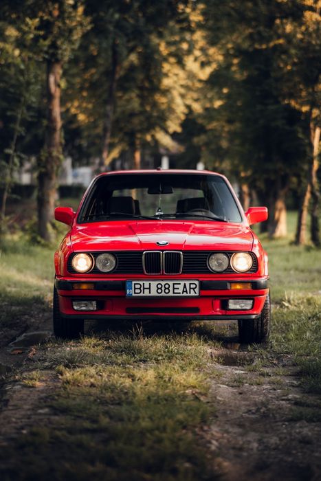 BMW seria 3 E30 Touring 318is 1990