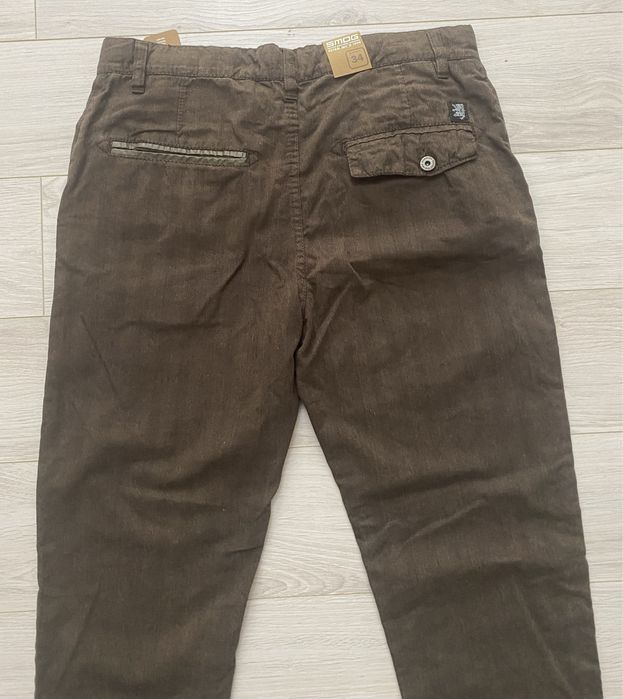 Pantaloni barbatesti noi marimea 34