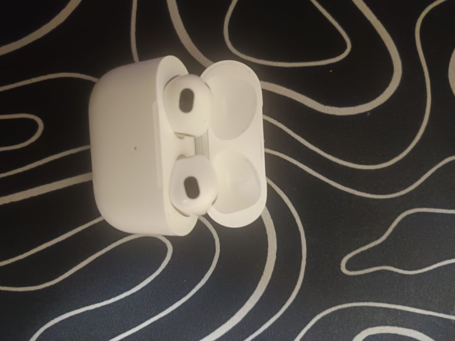 Vand Airpods Gen 3 Originale