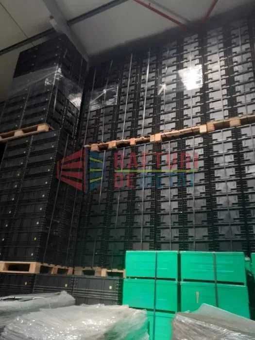 Container din plastic antistatic