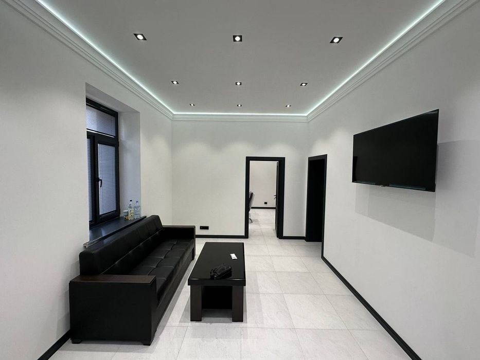 Нежилое помещение северный вокзал 1-линия 70квм