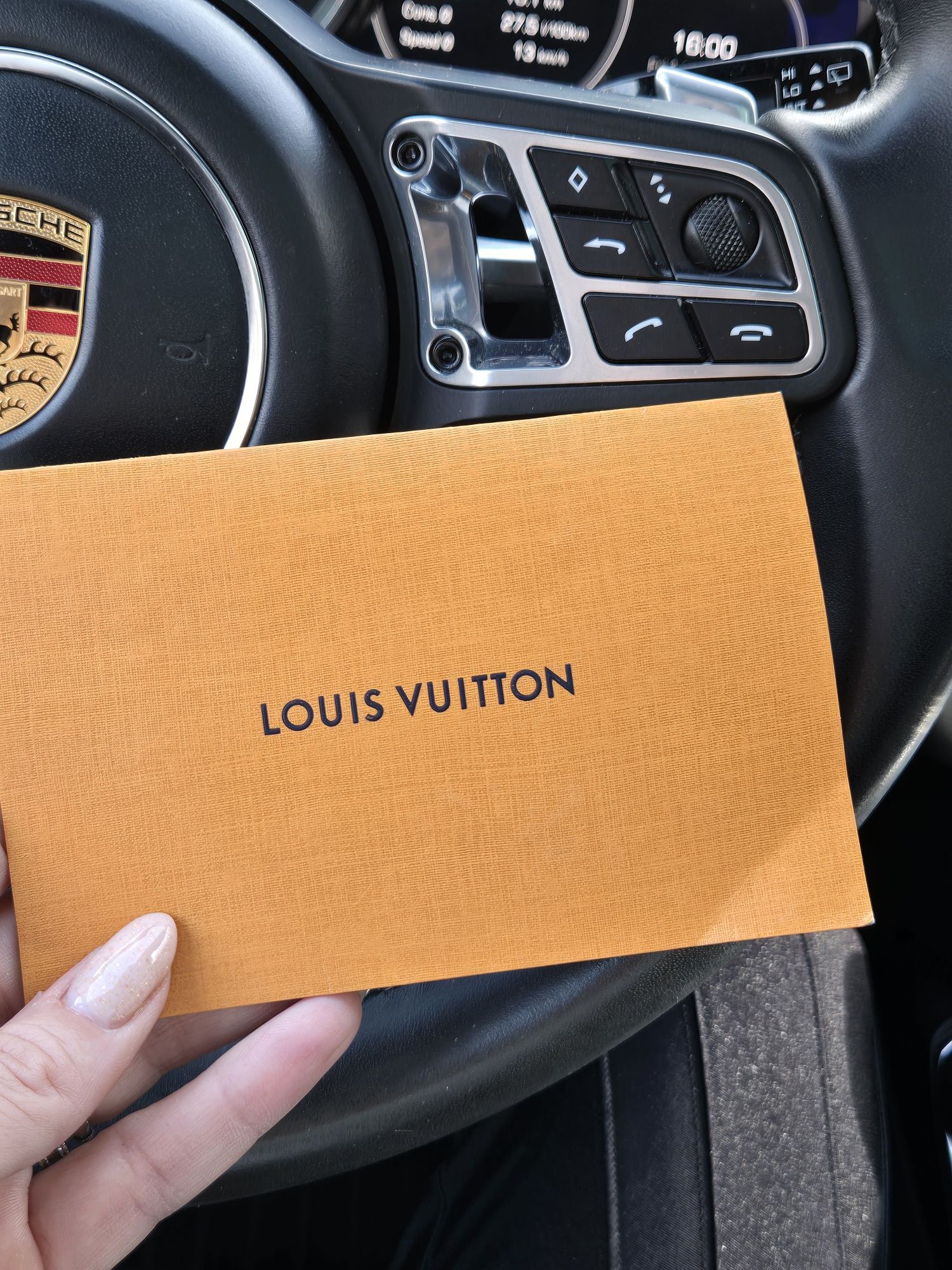 Оригинална тениска Louis Vuitton