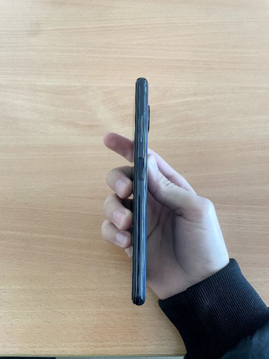 Poco x3 srochna sotiladi