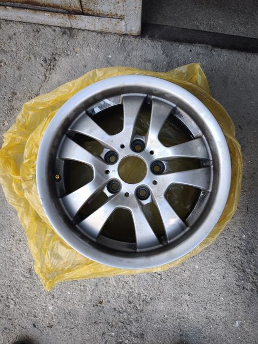 Bmw оригинални джанти 16"