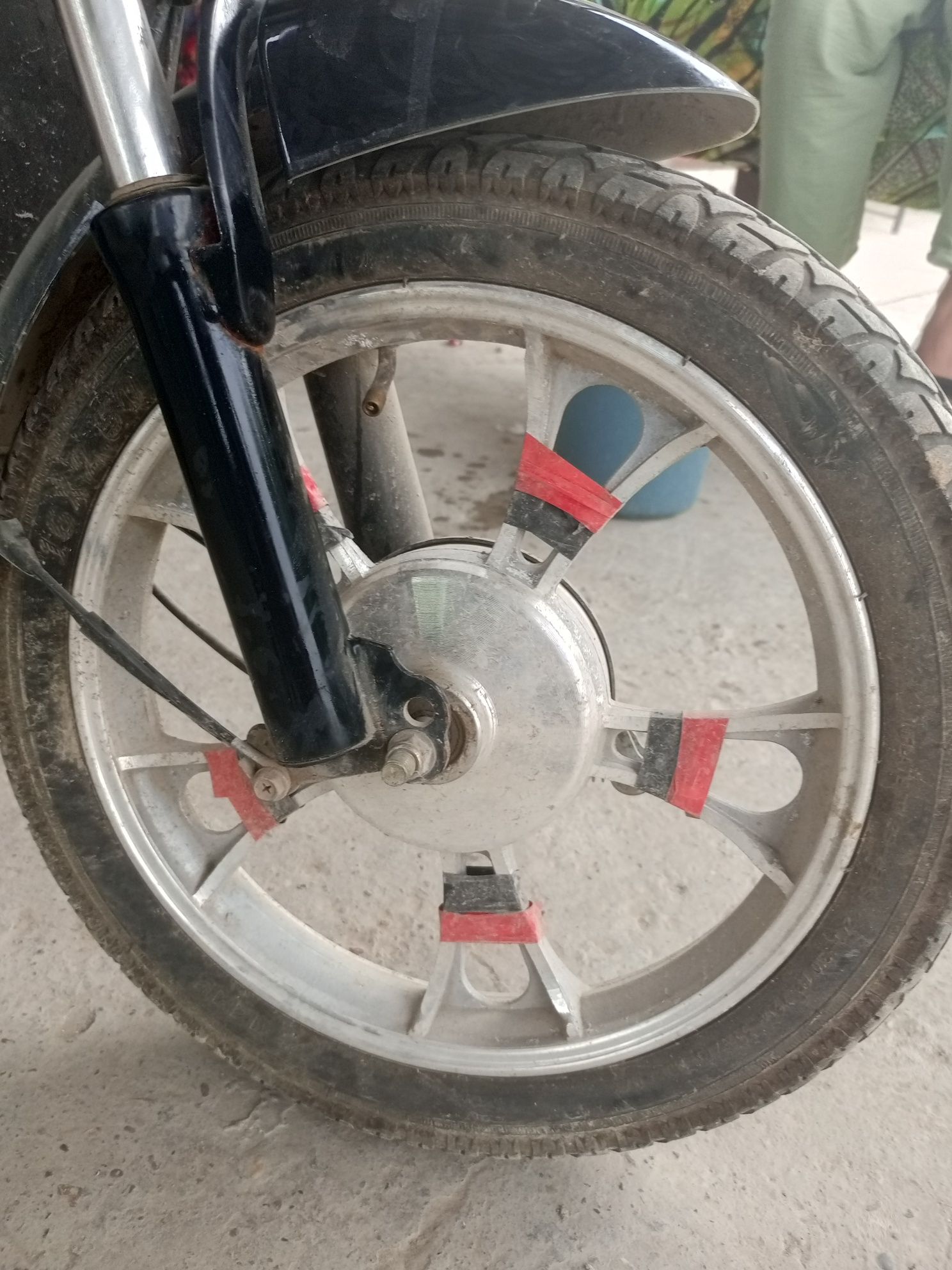 Elektron mototsikl