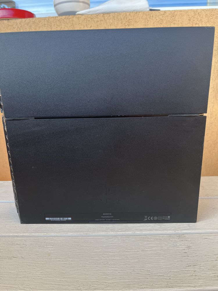 PlayStation 4 500GB