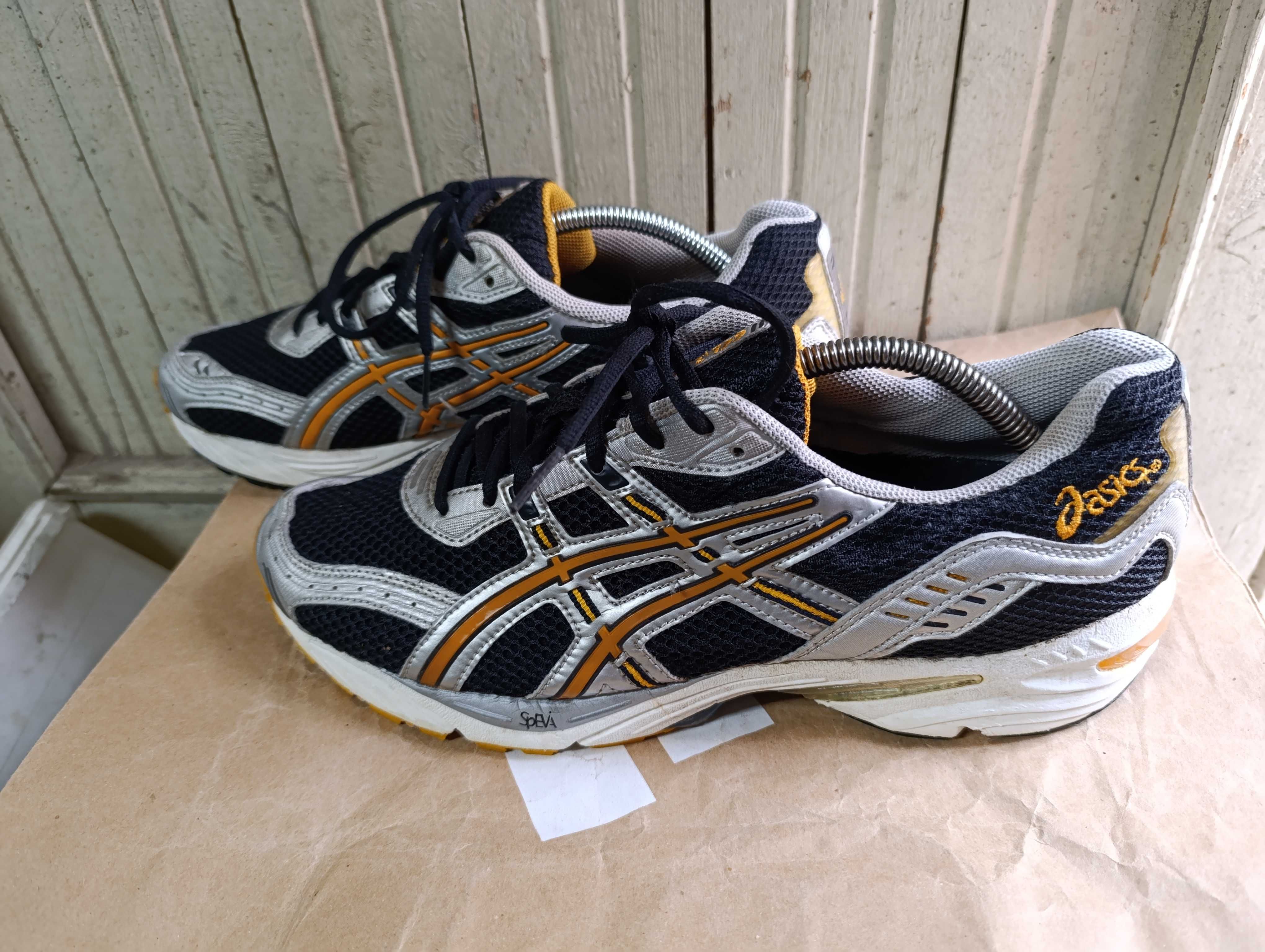 ''Asics GEL-1100''оригинални маратонки 46 номер