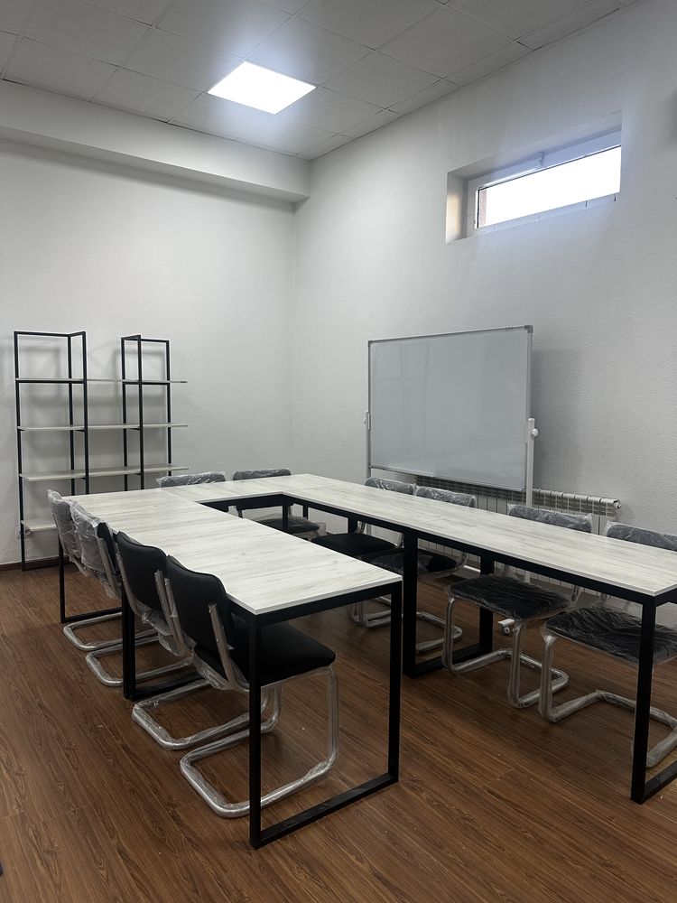 Loft mebel o’quv markazi va ofis uchun