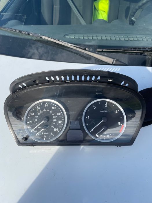 Части/интериор - БМВ Е60,Е61,Е90,Е91,Е92