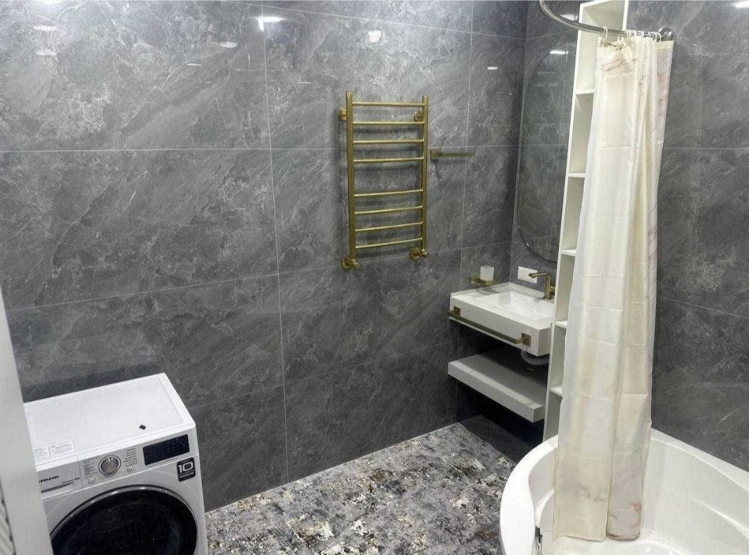 Yunusobod Turkiston metroda 2 xonali kv
