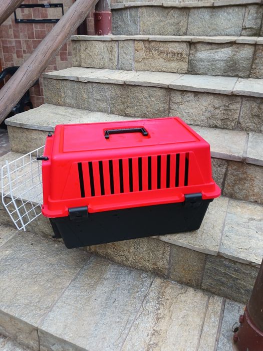 Atlas 10 отворена транспортна кутия за малки кучета и котки