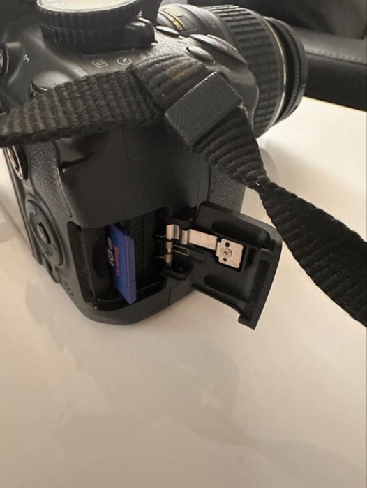 Nikon D 3100 DSLR