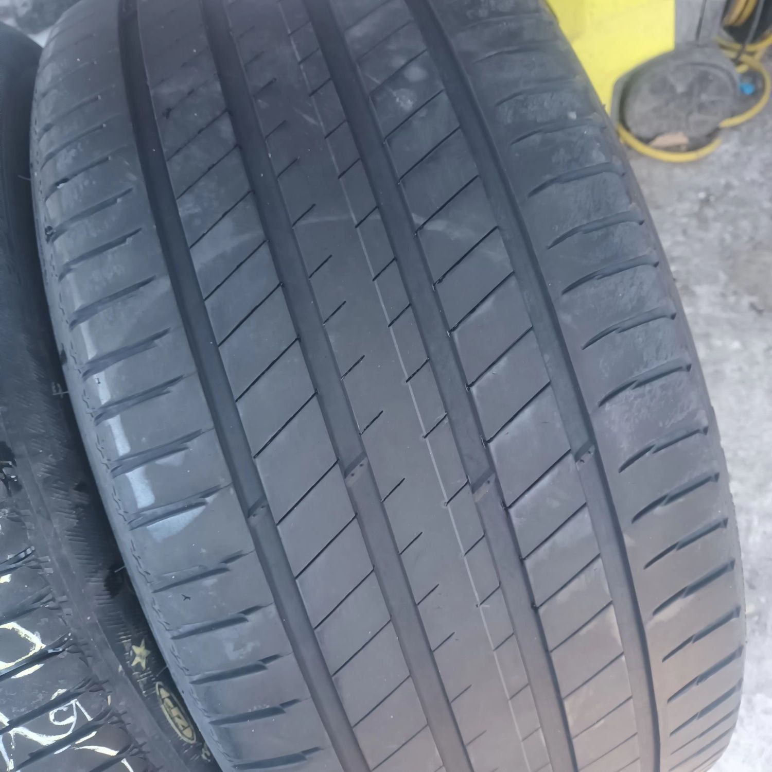 275 40 20 Мишелин 2бр.летни RUN FLAT