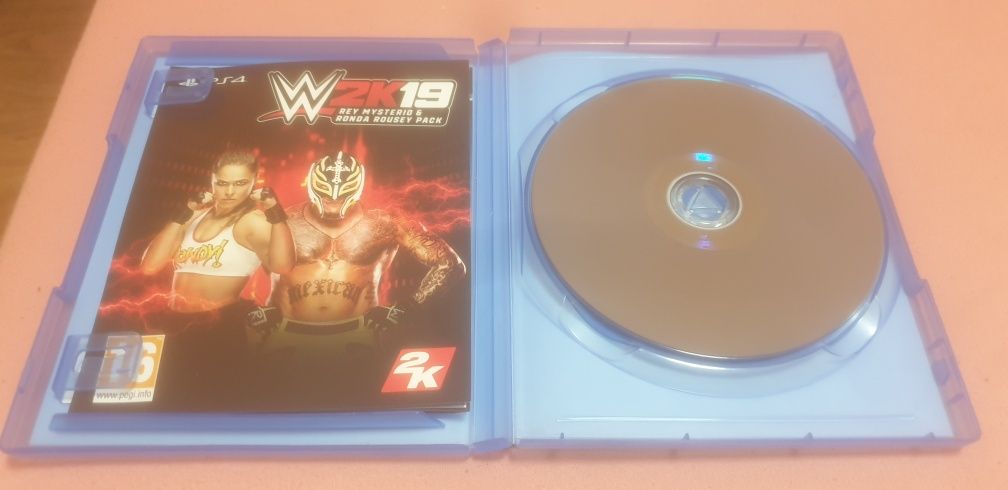 WWE 2K19 Schimb sau Vând