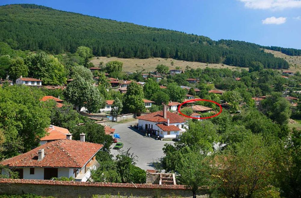 Вила - Уникат в Жеравна