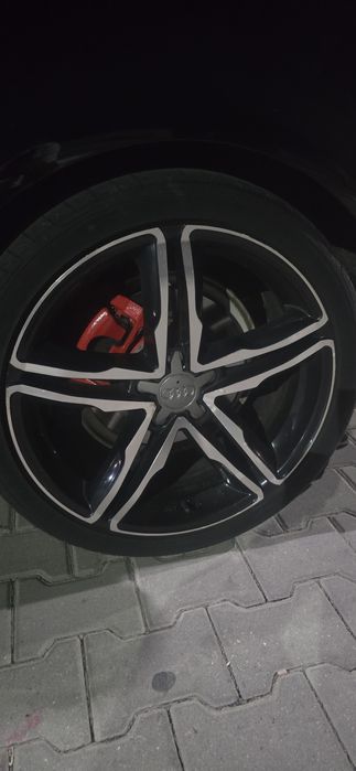 Vând set jante audi cu cauciucuri