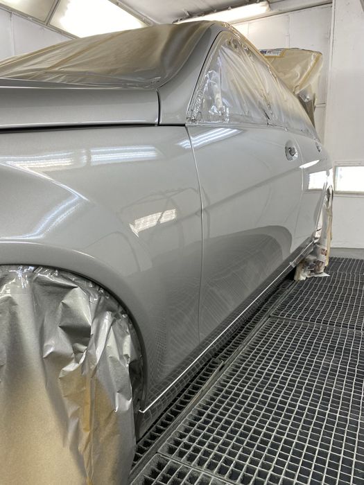 Продавам пълно сервизно оборудване за автобояджийски сервиз