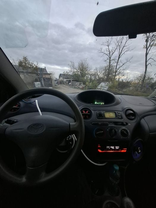 Toyota yaris !!PT CAMP !!