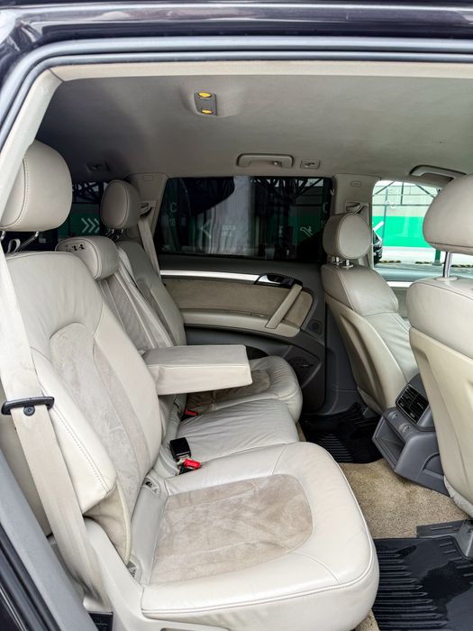 Audi Q7 3.0 TDI Quattro 4L– Bose, Perne, Piele/Alcantara, Jante R20