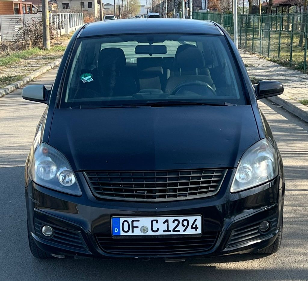 Opel zafira 1,9 cdti