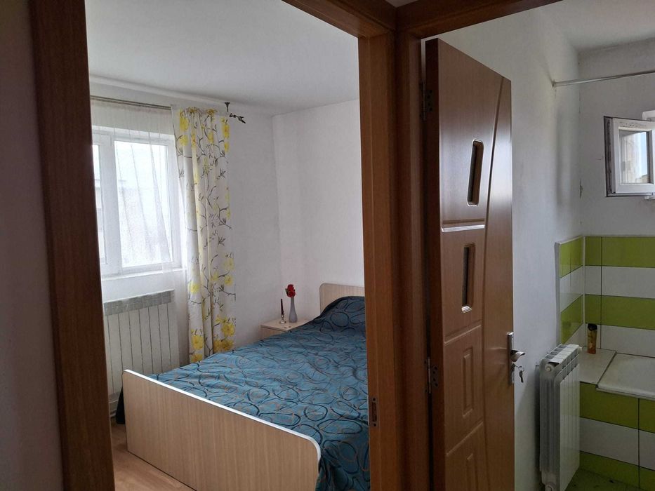 Vand apartament 2 camere