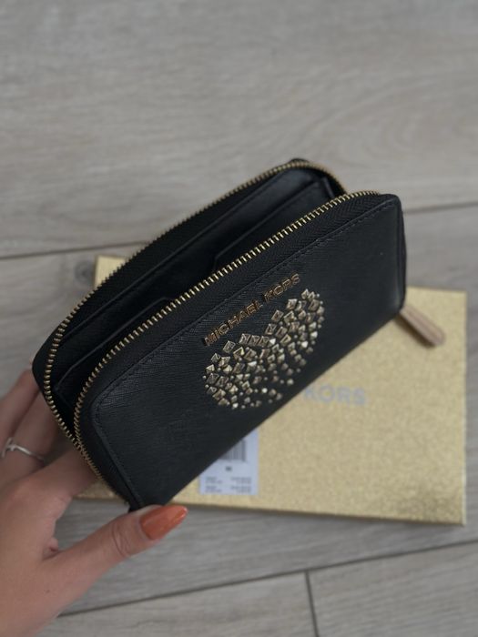 Michael Kors портмоне, качествено, почти ново