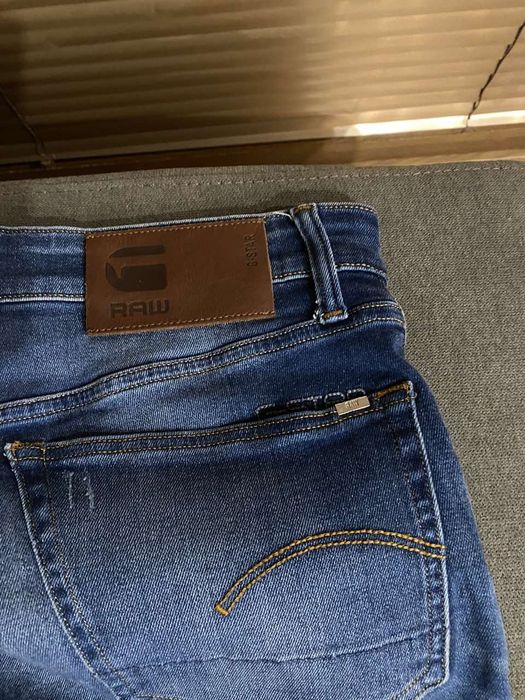 Чисто нови дънки G-star