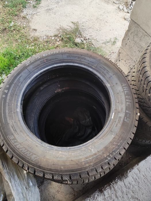 Продам Шины зима 215/60/р18