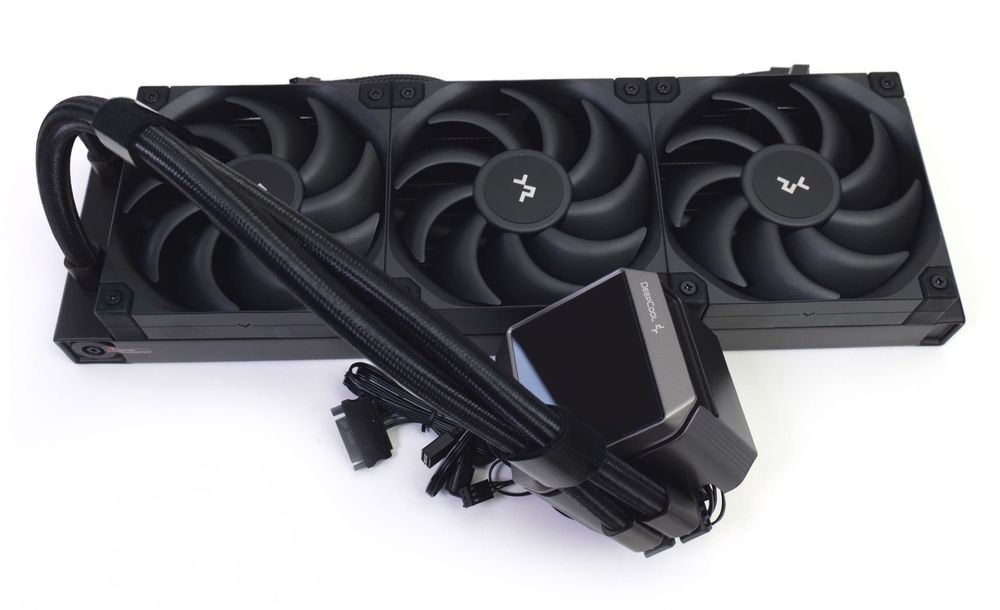 Запечатаная новая deepcool mystique 360  водянка