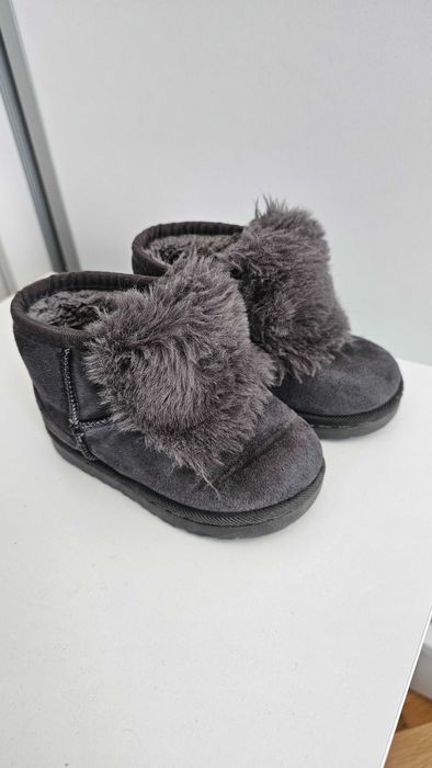 Детски обувки сандали и боти
