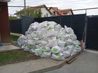Pământ vegetal si de flori