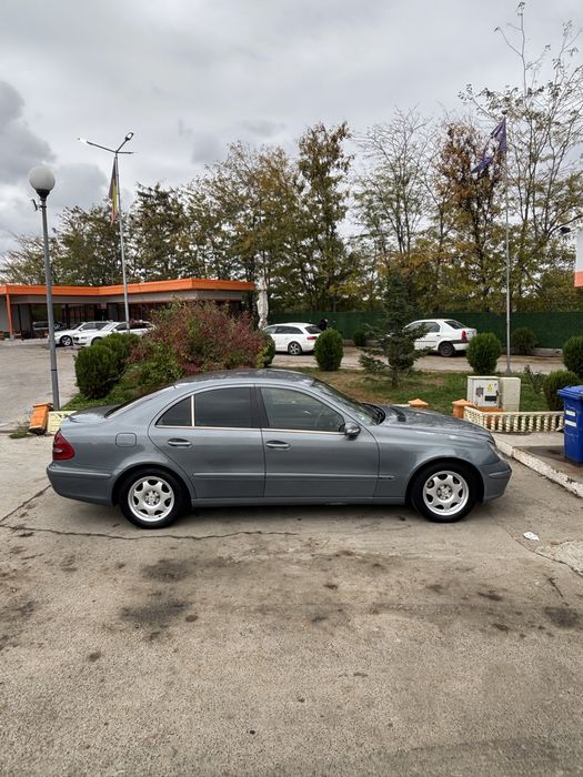 Mercedes w211 E220