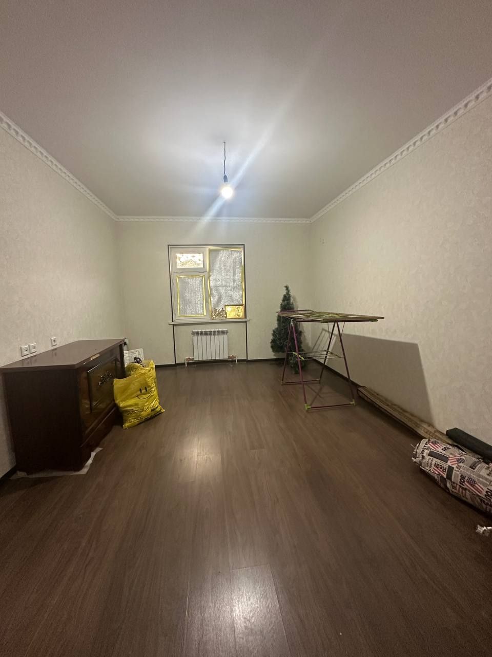 Продаётся квартира в Сергели 8 худуд, 3х комнатная,3- этаж Новостройка