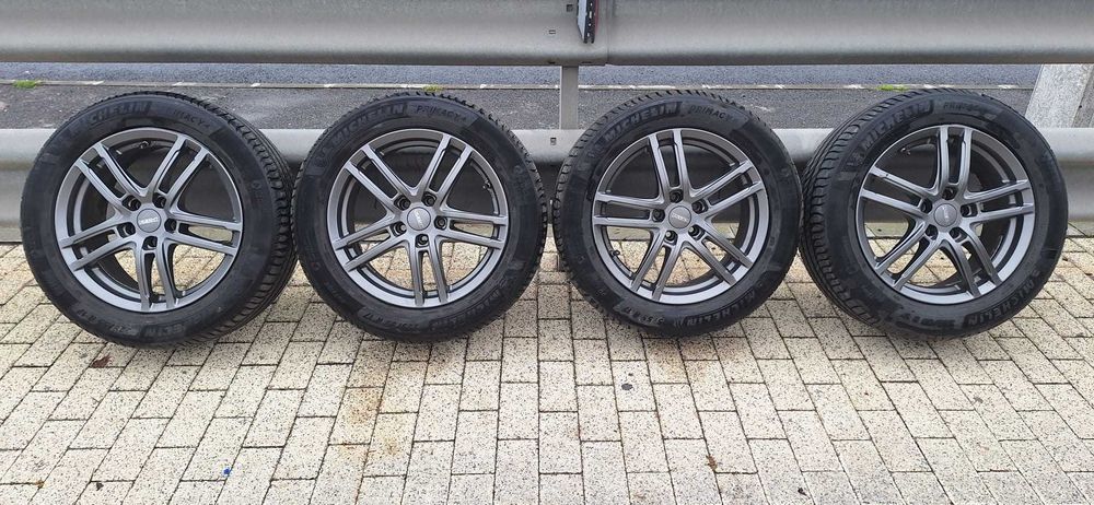 Jante aliaj DEZENT + pneuri Michelin Primacy 4
