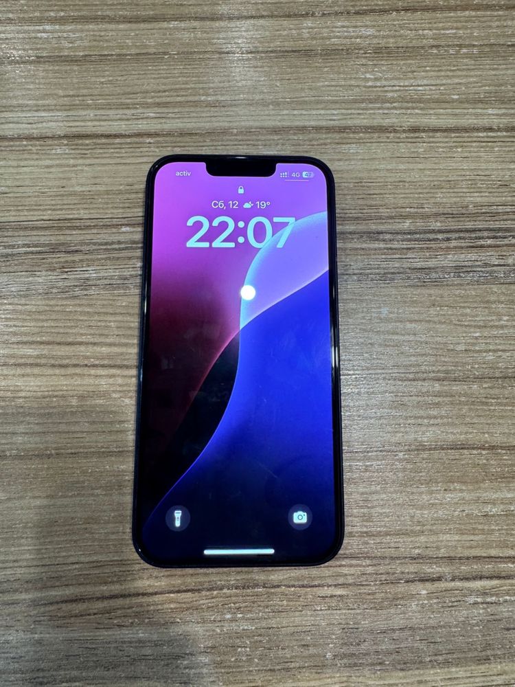СРОЧНО Iphone 14 256гб 90% аккумулятор