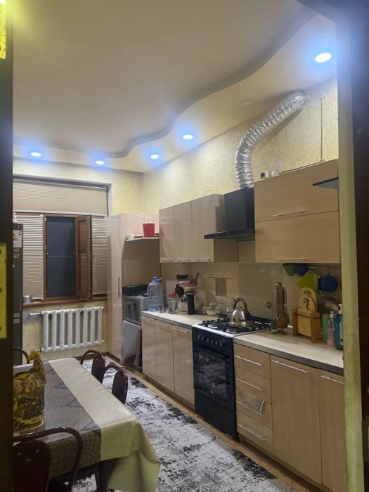 Xovli uy sotiladi 6 sotix, 4 xona, Mindonobodda