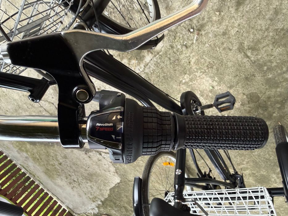 Bicicleta 3 roți / tricicleta