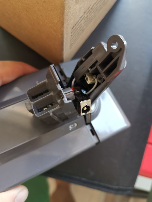 2 baterii Dyson v6 replacement dtk