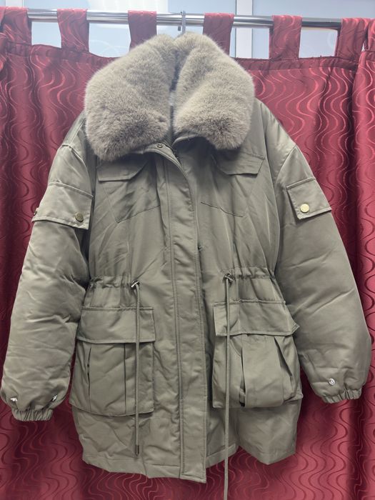 Продам парку очень теплая