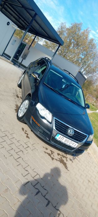 Vând Volkswagen passat