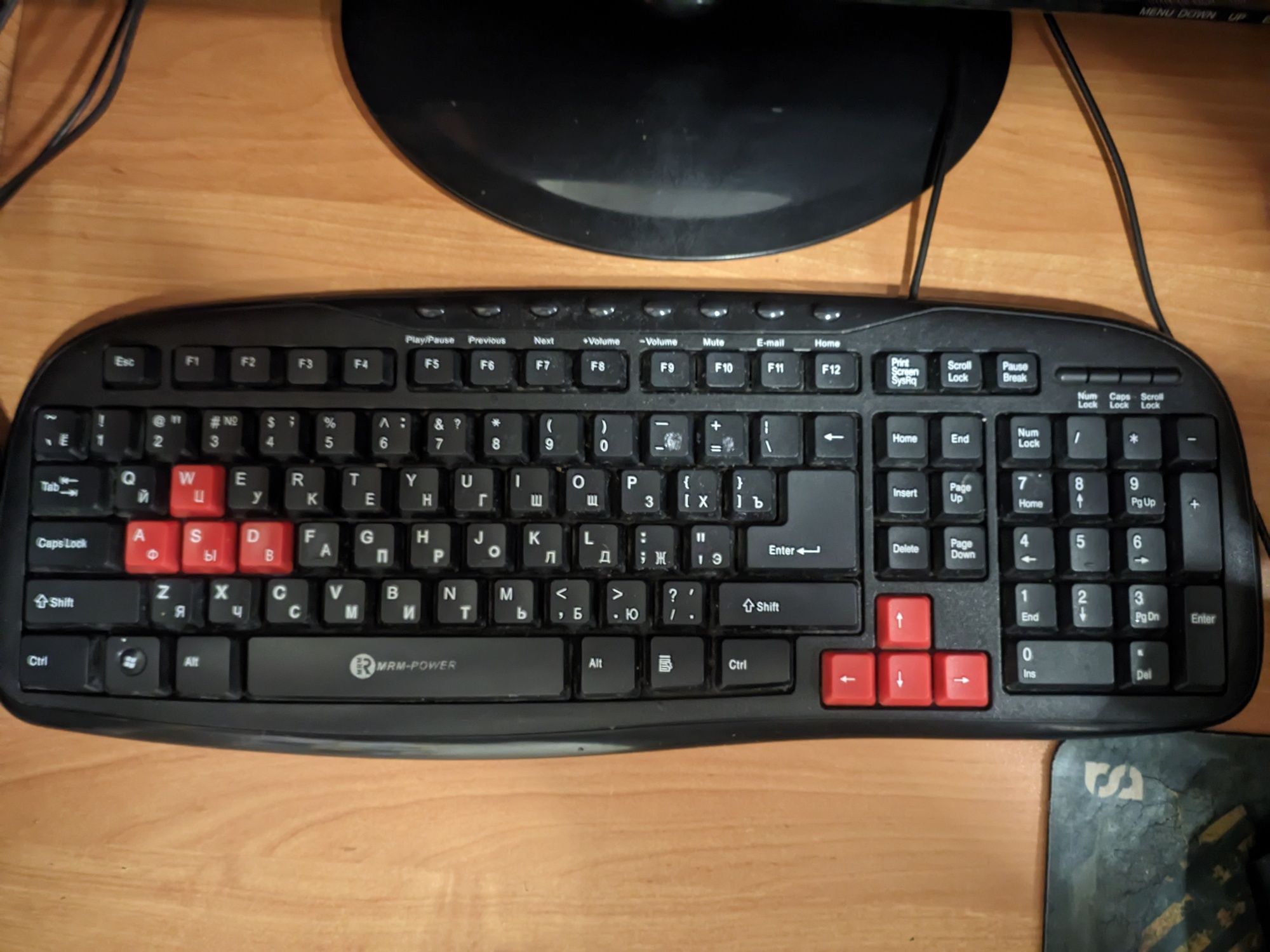 Продаётся компьютер для работы и учёбы.