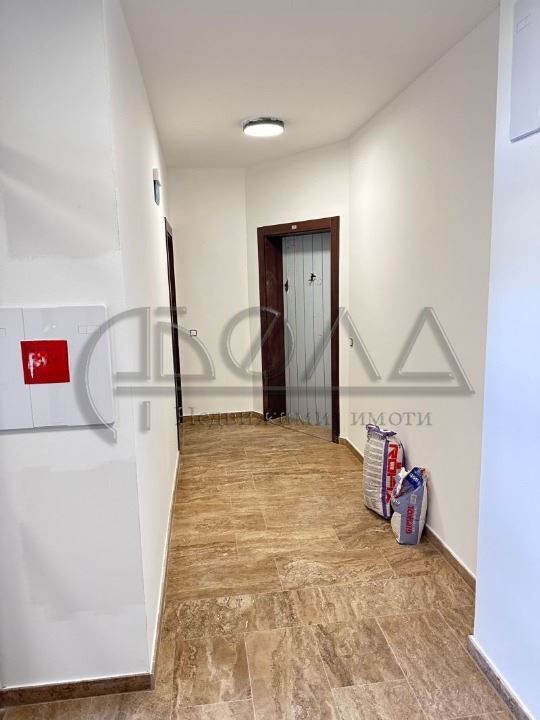 Продава се Двустаен апартамент в София, Младост 4 - 65 кв.м за 2877 €/кв.м - Снимка #1