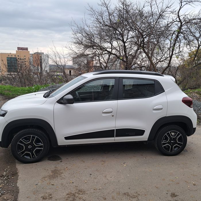 Vand Dacia Spring Expression 2023