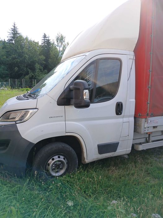 Fiat Ducato 2.3 cu lift omologat